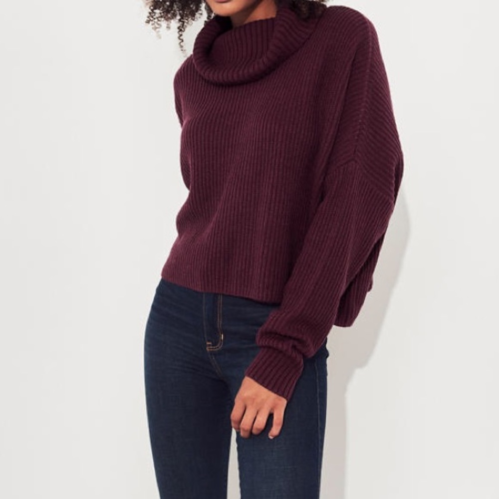 Hollister Ribbed Turtleneck Sweater